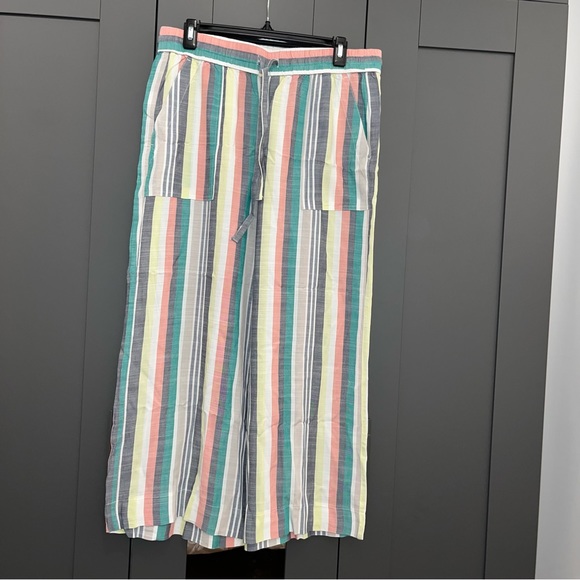 ANN TAYLOR LOFT EMORY HIGH RISE WIDE LEG CROPPED STRIPED PANTS - Picture 4 of 8